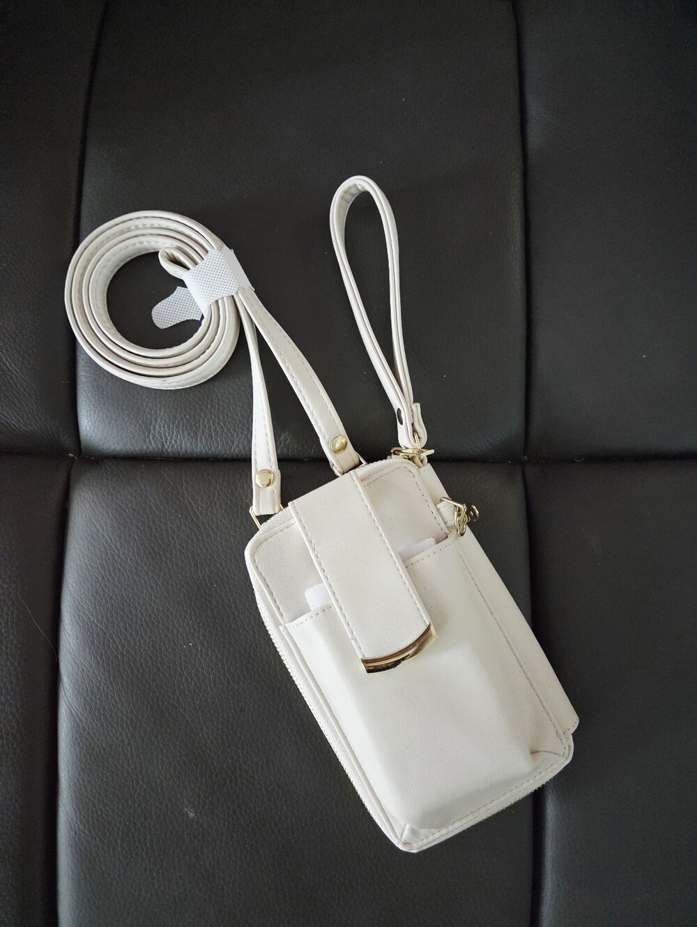Brand new cell phone wallet wristlet/shoulder bag